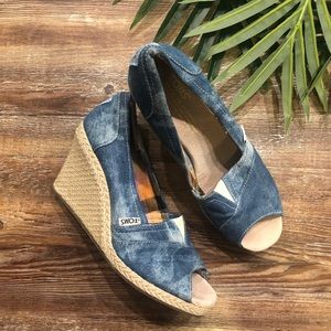 Blue Toms espadrille wedges